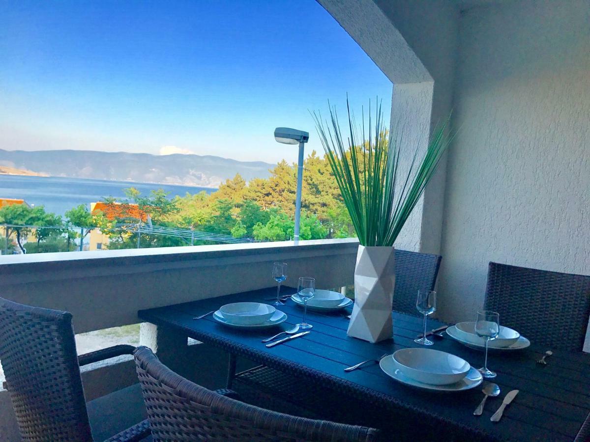 Apartmani Lisac Baška Exterior foto