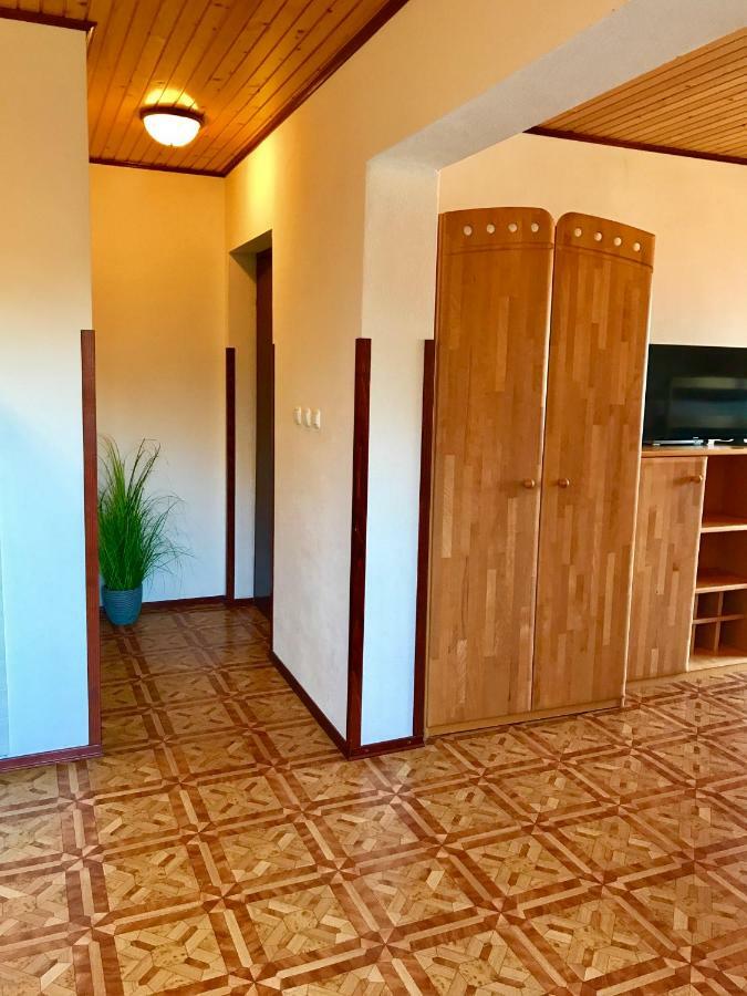 Apartmani Lisac Baška Exterior foto